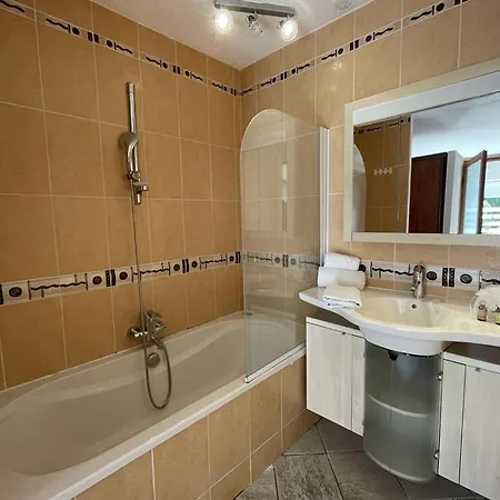 Imagine Port Nature Vpn16 - 2 Personnes * Agde